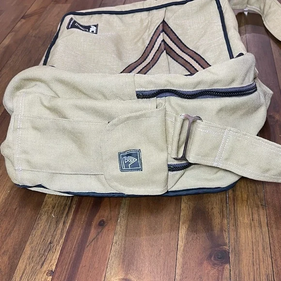 Vintage Altra Boulder Colorado Tan Messenger Bag